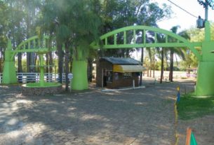 Entrada Praia e Camping