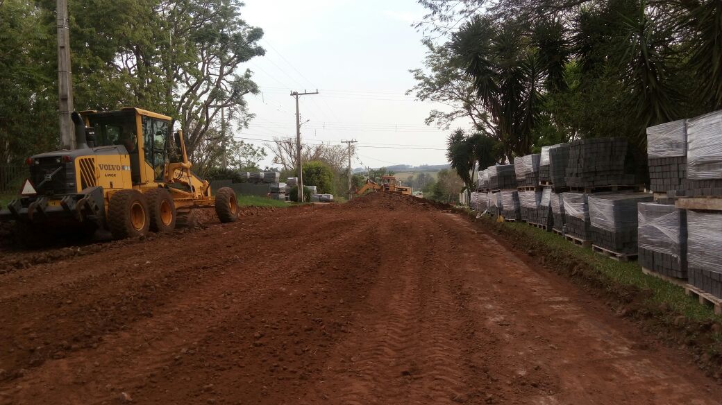 Inicio das Obras na Rua Benicio Guareschi