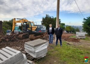 Prefeito visita obras em andamento no município