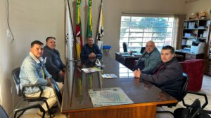 Espaço Acolher busca parceria com Prefeitura de Manoel Viana para apoiar pacientes em tratamento médico.