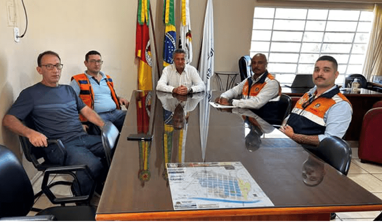 Visita da Coordenadoria Regional de Proteção e Defesa Civil